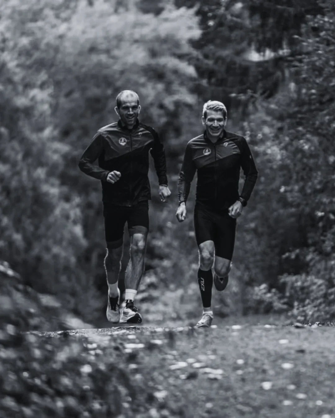 Two runners in athletic gear jogging on a forest path. Close-up of a cyclist pedaling on a white bicycle with 'P2' branding. stamox beetroot powder. Rolf Solheimdal Johansen. Rolf Solheimdal Johansen, a seasoned triathlete with multiple Norwegian and World Championship gold medals in Winter Triathlon, recently completed the challenging Swedeman Xtreme Triathlon.
Multiple Norwegian and World Championship gold medals in Winter Triathlon.