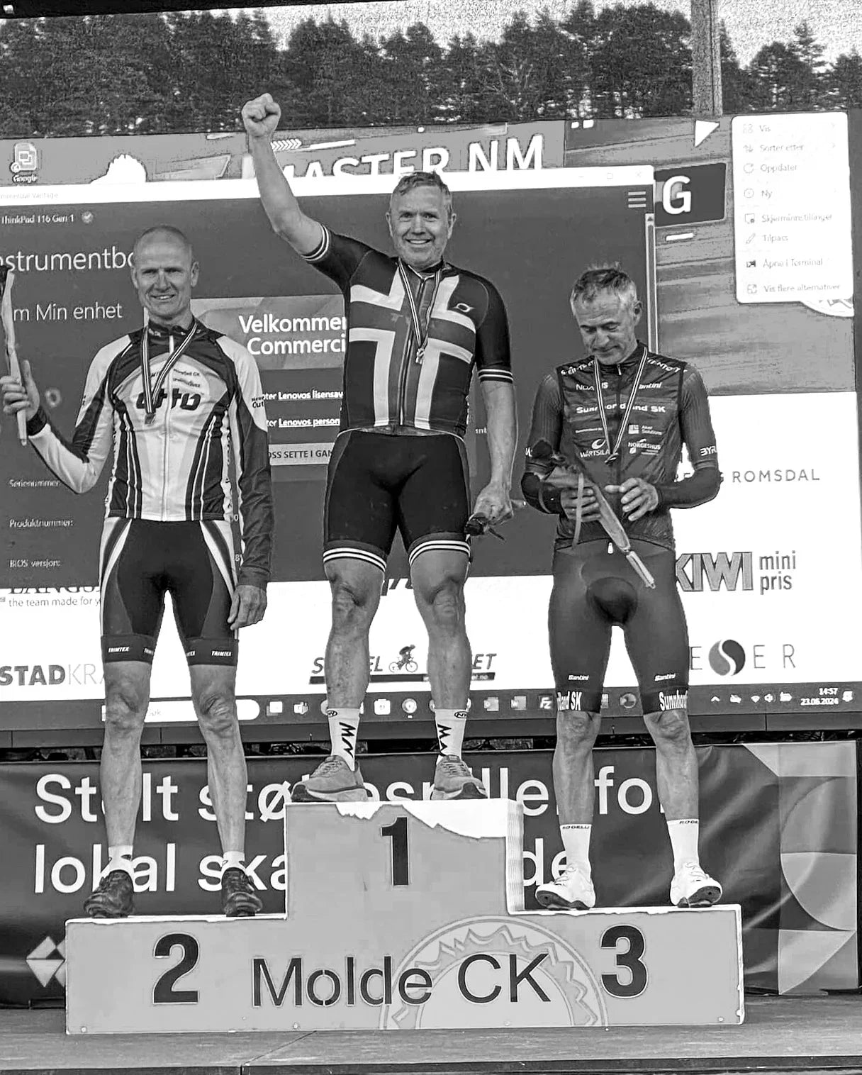Three cyclists on a podium with 'Molde CK' branding, celebrating a victory. Arvid Johannesen
World Champion Cyclist

“Yesterday I did 30 minutes at 88% of my max heart rate without it feeling too crazy or too hard. It wouldn’t have been possible without Stamox!"
