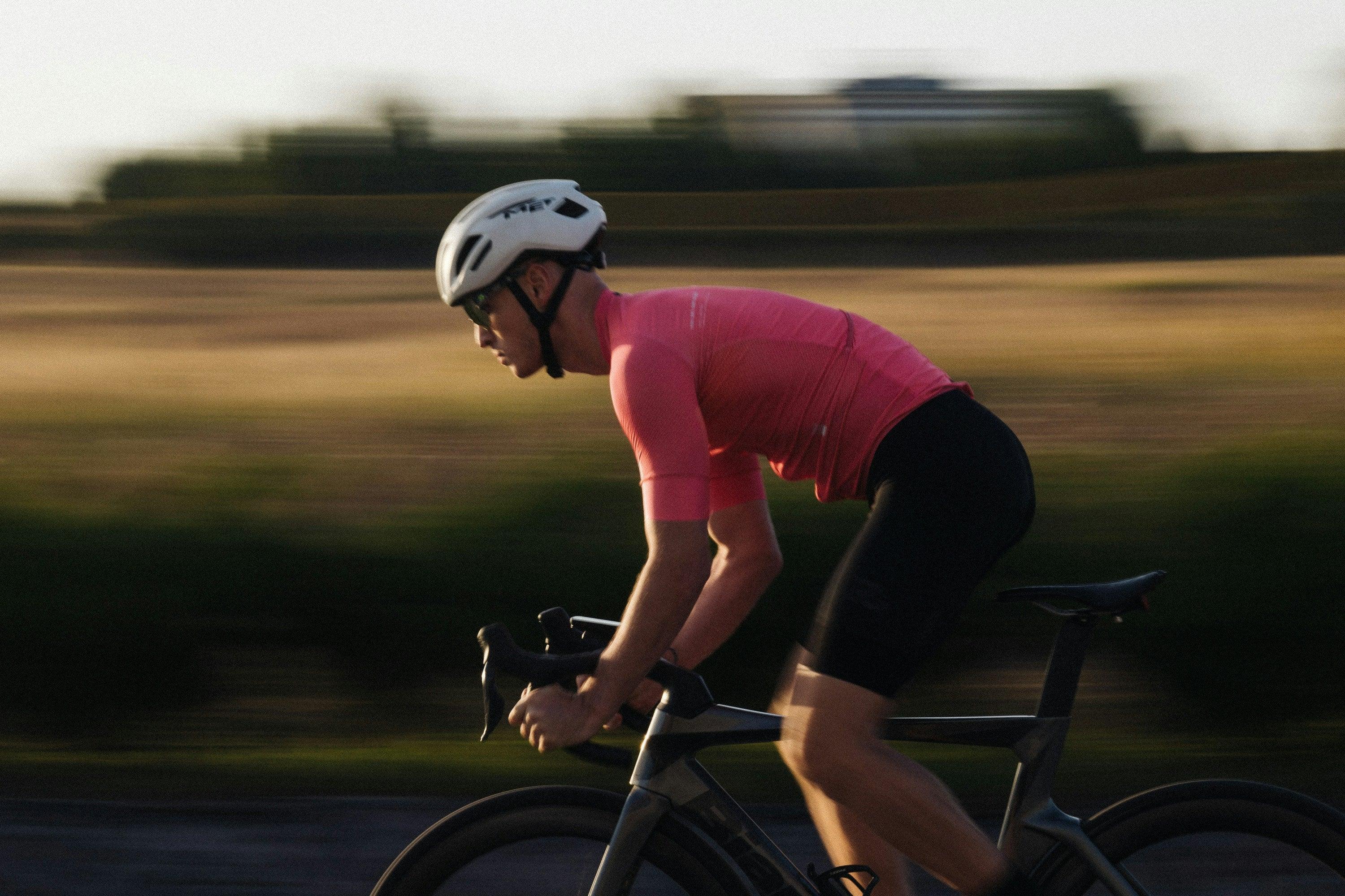 oleg-kukharuk-p58w1vJnE4U-unsplash - Stamox.com