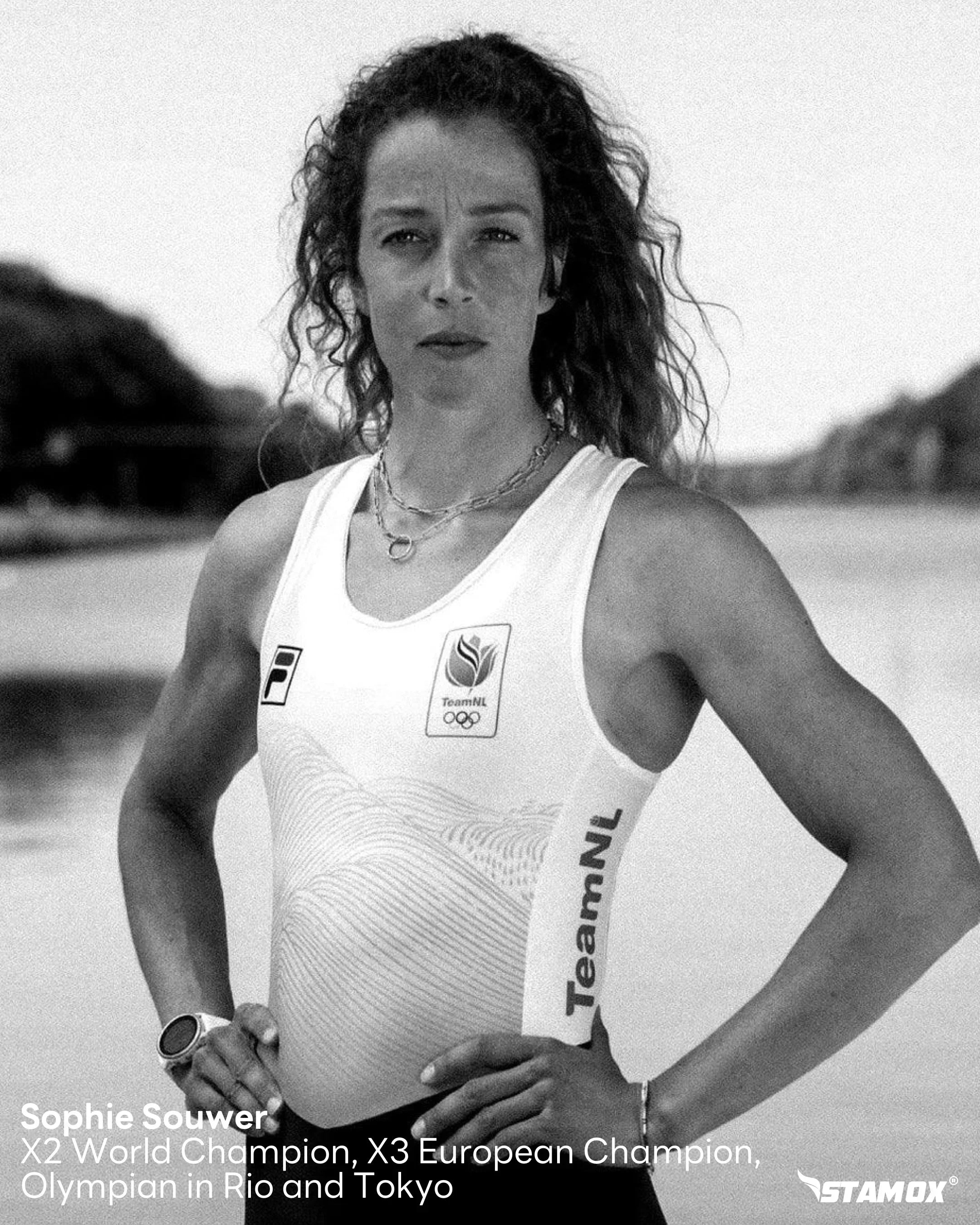 Female athlete outdoors in TeamNL gear, promoting Stamox beetroot powder for endurance.